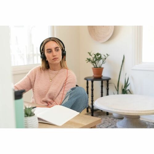 HP Poly Blackwire 8225-M Stereo USB-C Headset with USB-C/A Adapter Black (8X225AA)