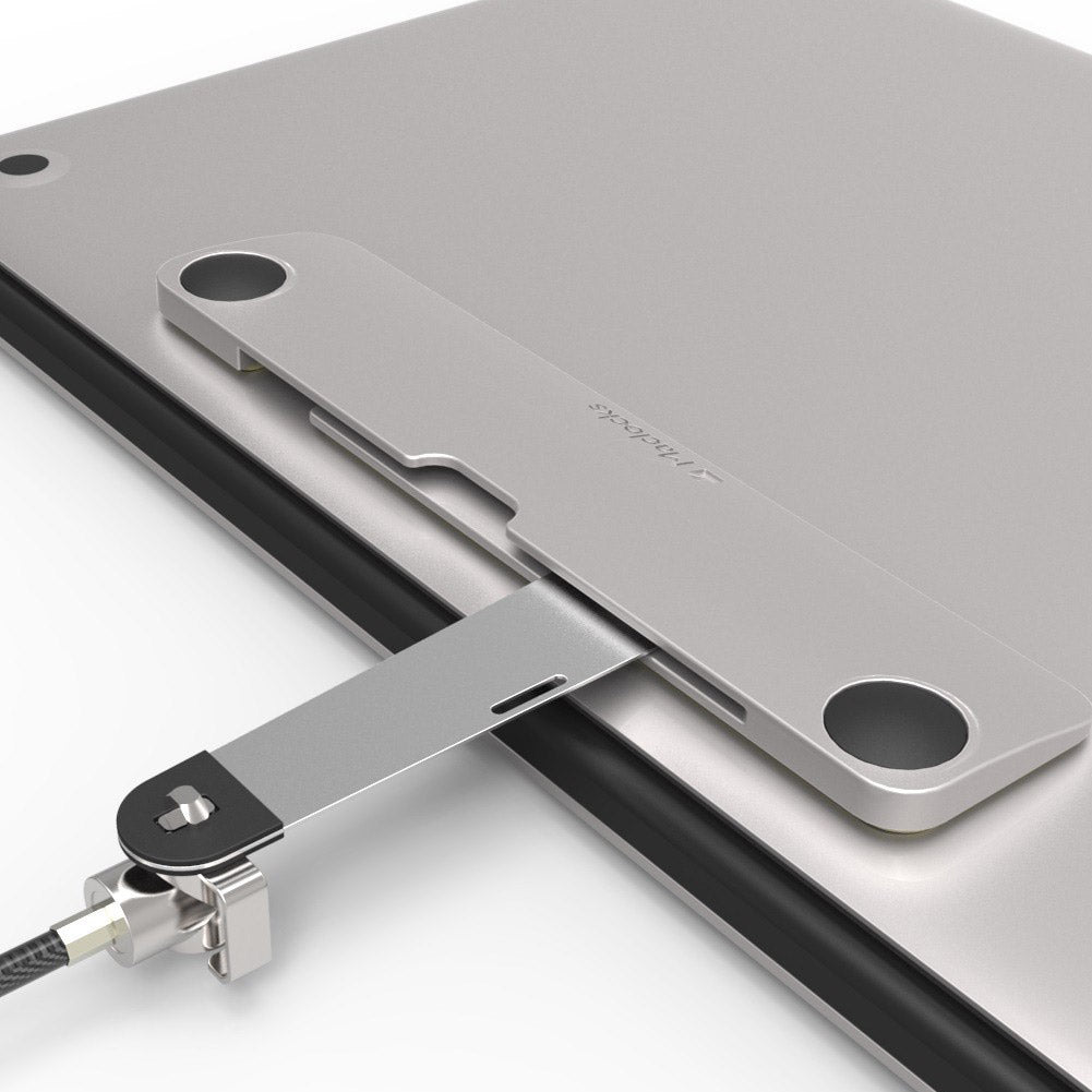 Blade Universal Keyed CABLE