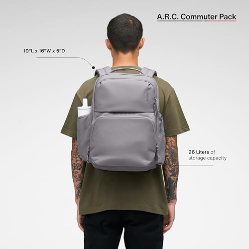 INCASE A.R.C. DAYPACK - GRAY