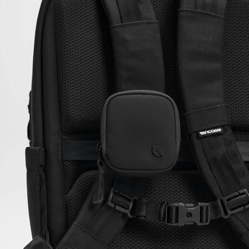 INCASE A.R.C. COMPACT POUCH - BLACK