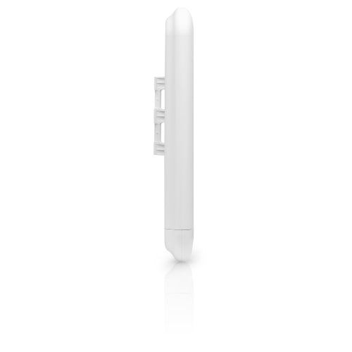 Ubiquiti NS-5AC 5 GHz NanoStation ac Radio -Up to 450+ Mbps Real TCP/IP Throughput 15+ km Link